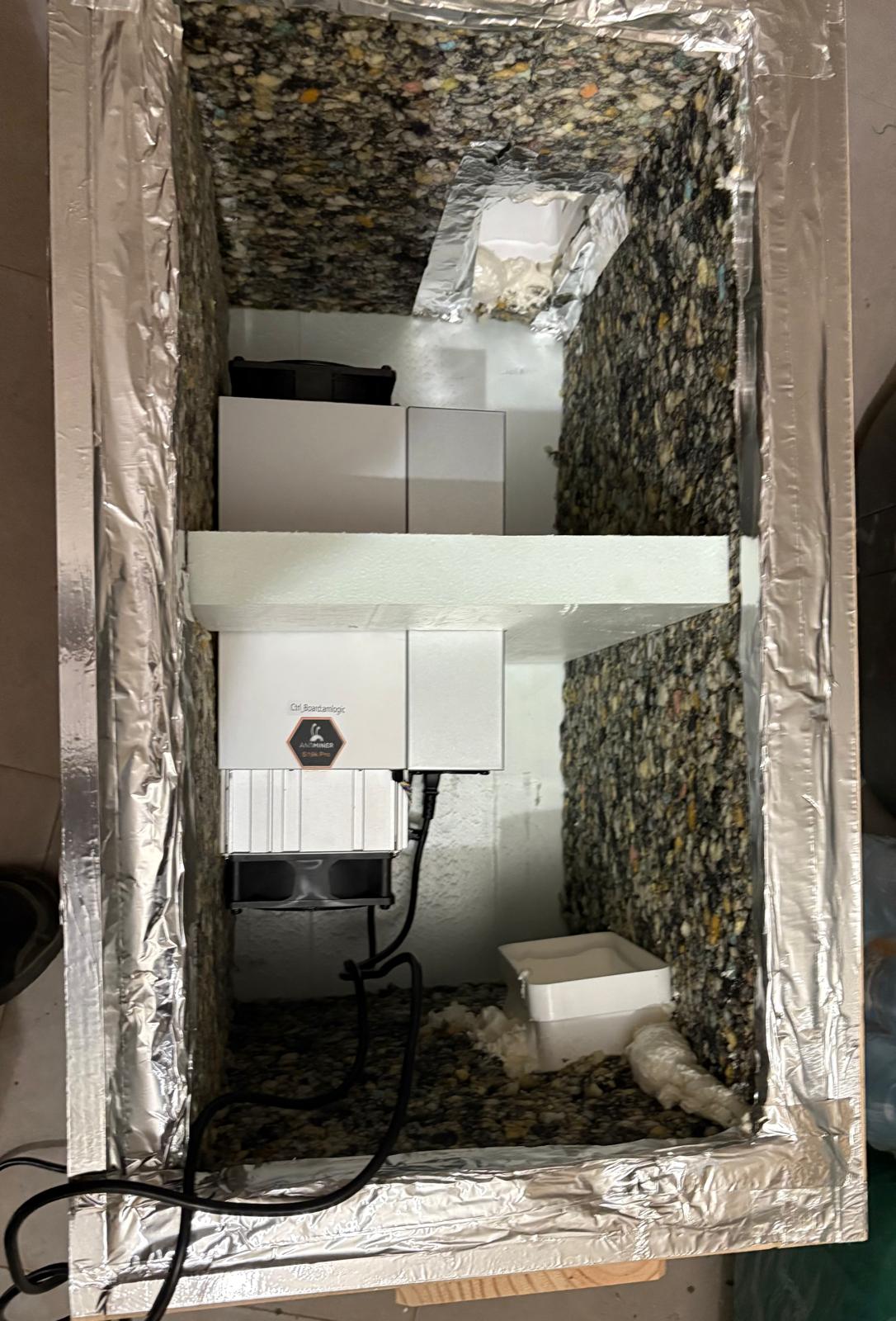 cajon silenciador antminer