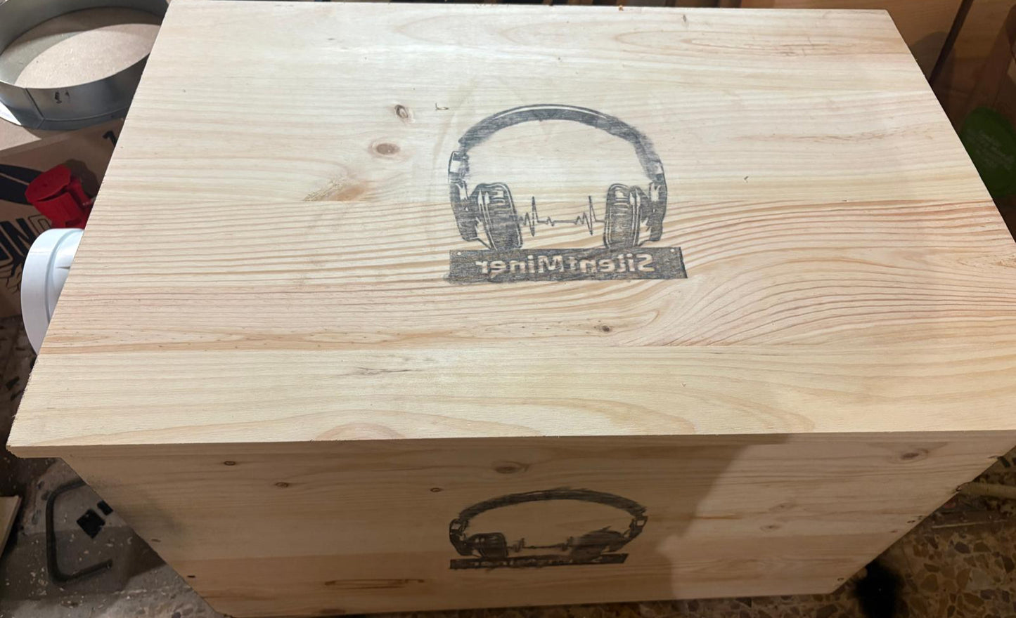 cajon silenciador antminer