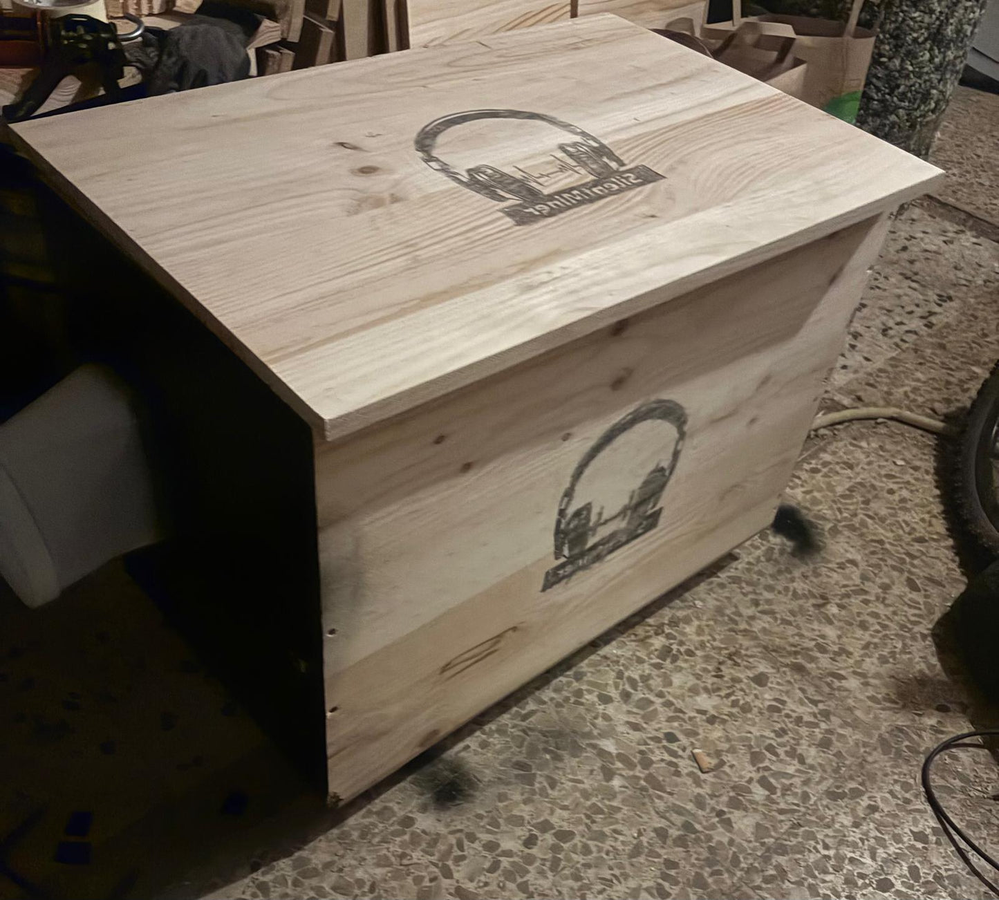 cajon silenciador antminer